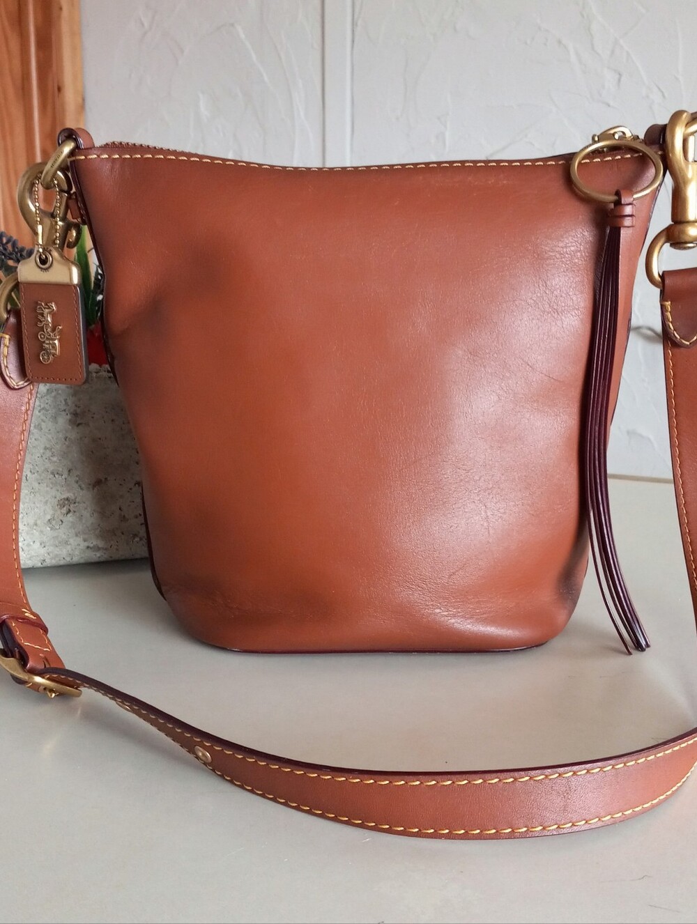 Coach Originals 1941 Archive Duffle 20 In Saddle/Brass - Picture 2 of 16